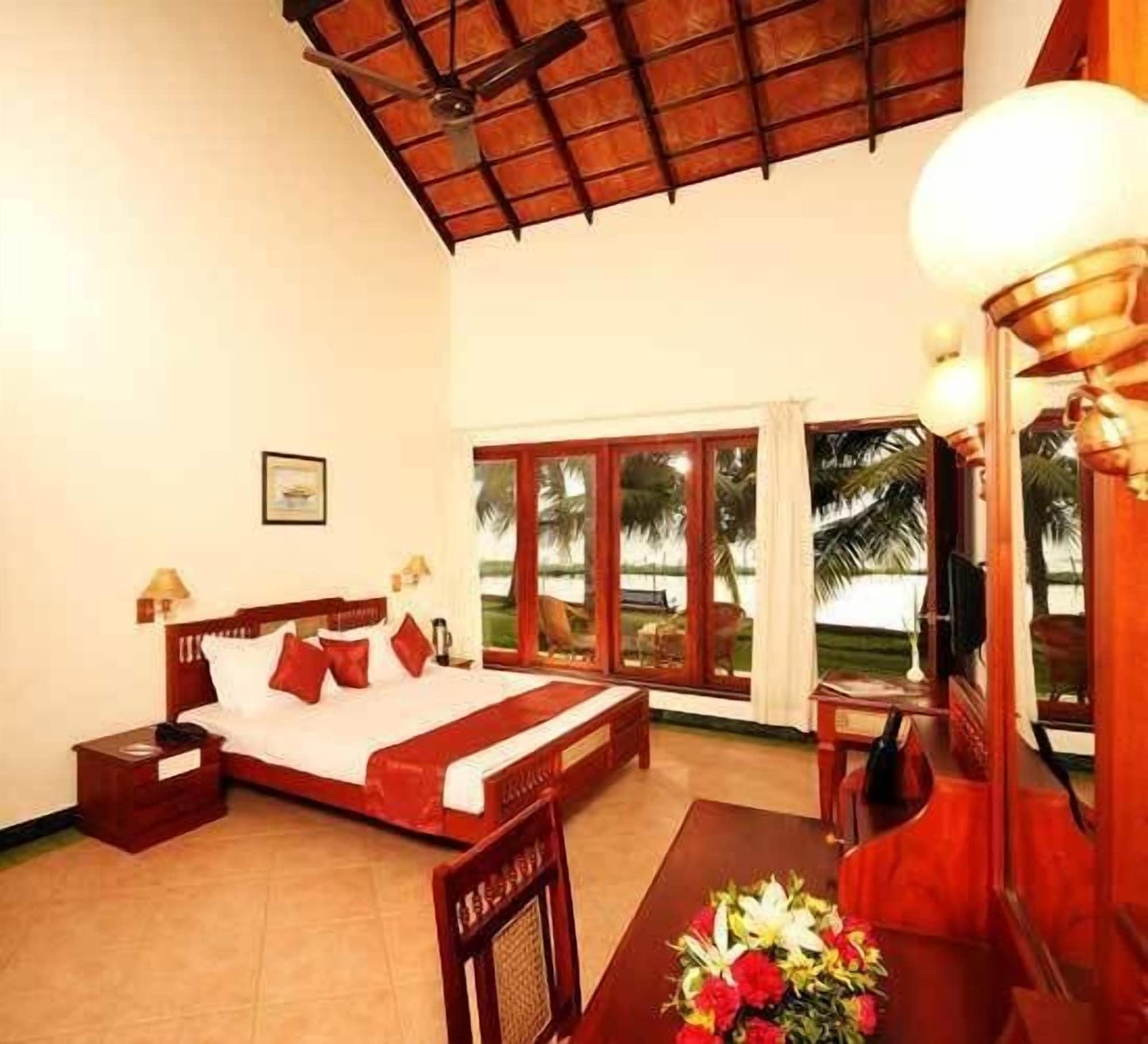 Abad Whispering Palms Hotel Kumarakom Kültér fotó