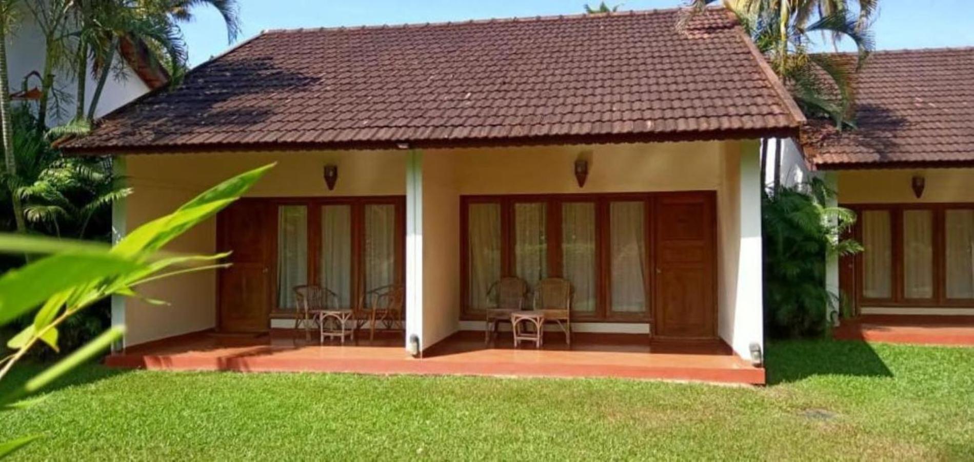 Abad Whispering Palms Hotel Kumarakom Kültér fotó